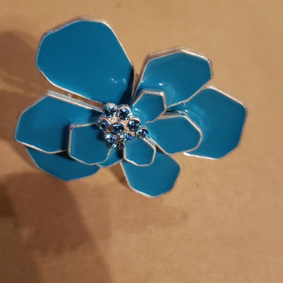 5 Rings - Picture 7 of 9